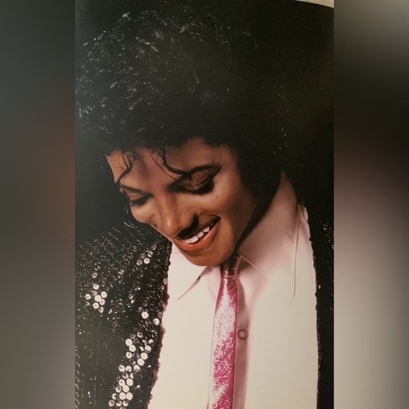 Michael Jackson Memorial Program - Picture 3 of 6